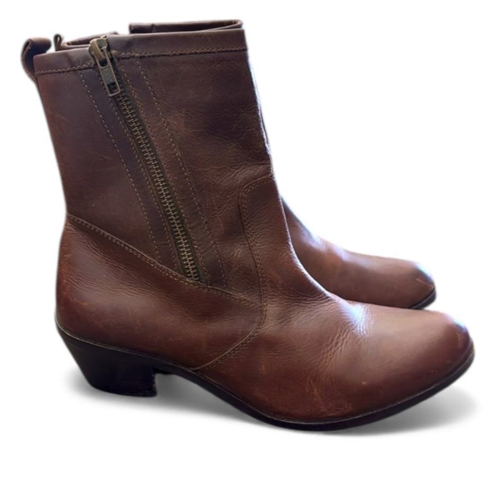 Mia Brown Leather Side Zip Ankle Western Boots Size 8‎